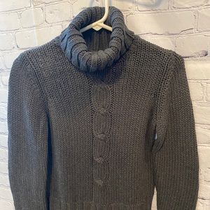 American Eagle Women's Sweater